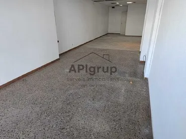 Local comercial en Sabadell - Foto 8