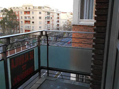 Piso en calle Francisco Silvela, 87