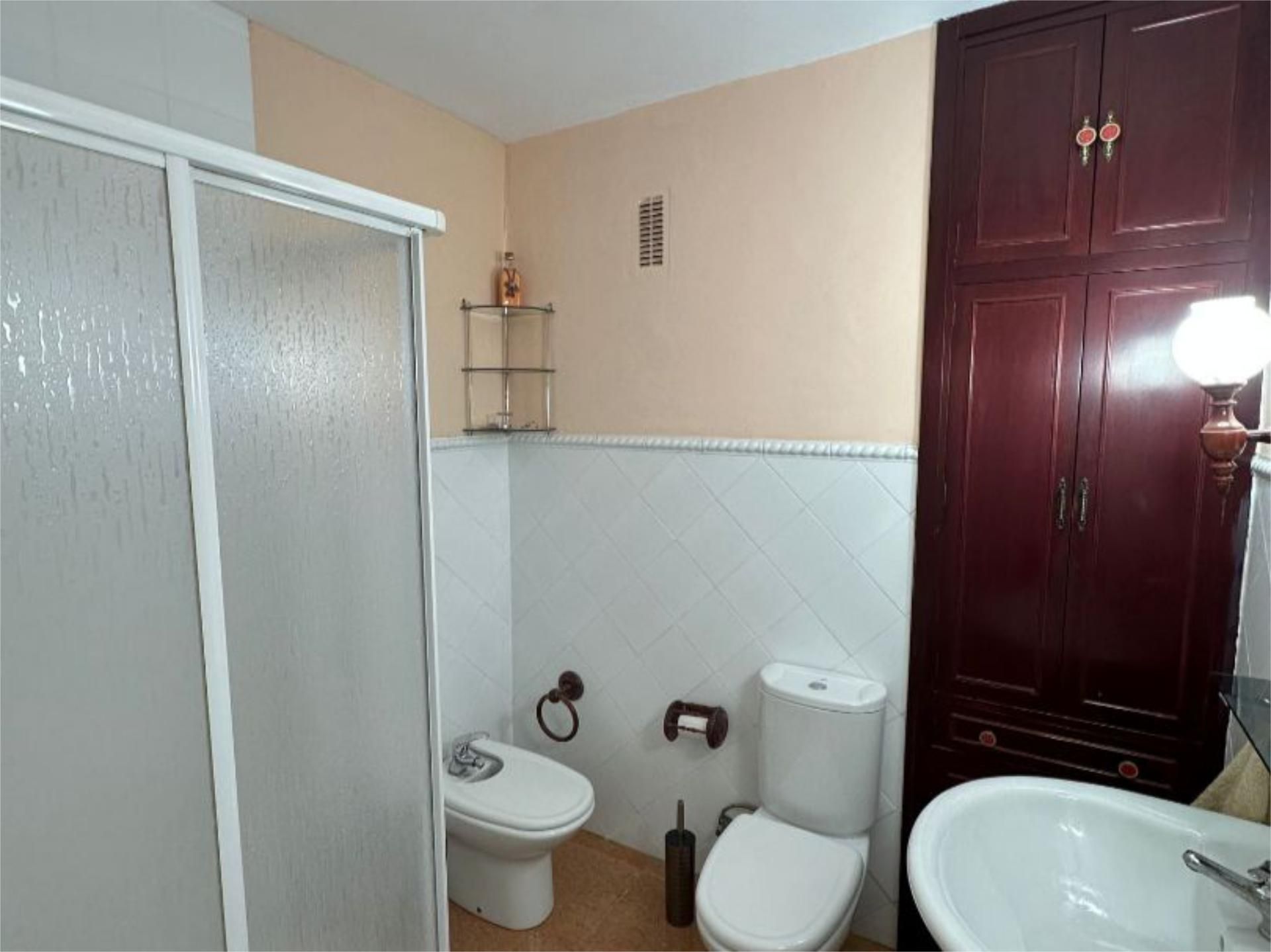 Piso en  Calle Ángel Ganivet 16 - Foto 10