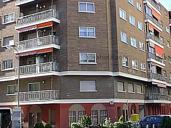 Estudio en calle Maudes, 26