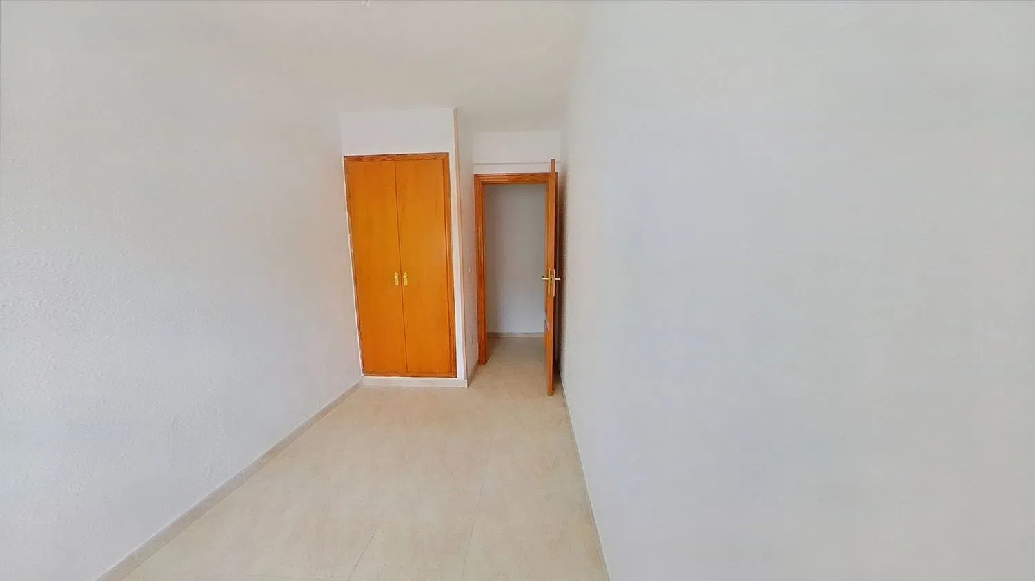 Piso en Barrio Torrefiel - Foto 24