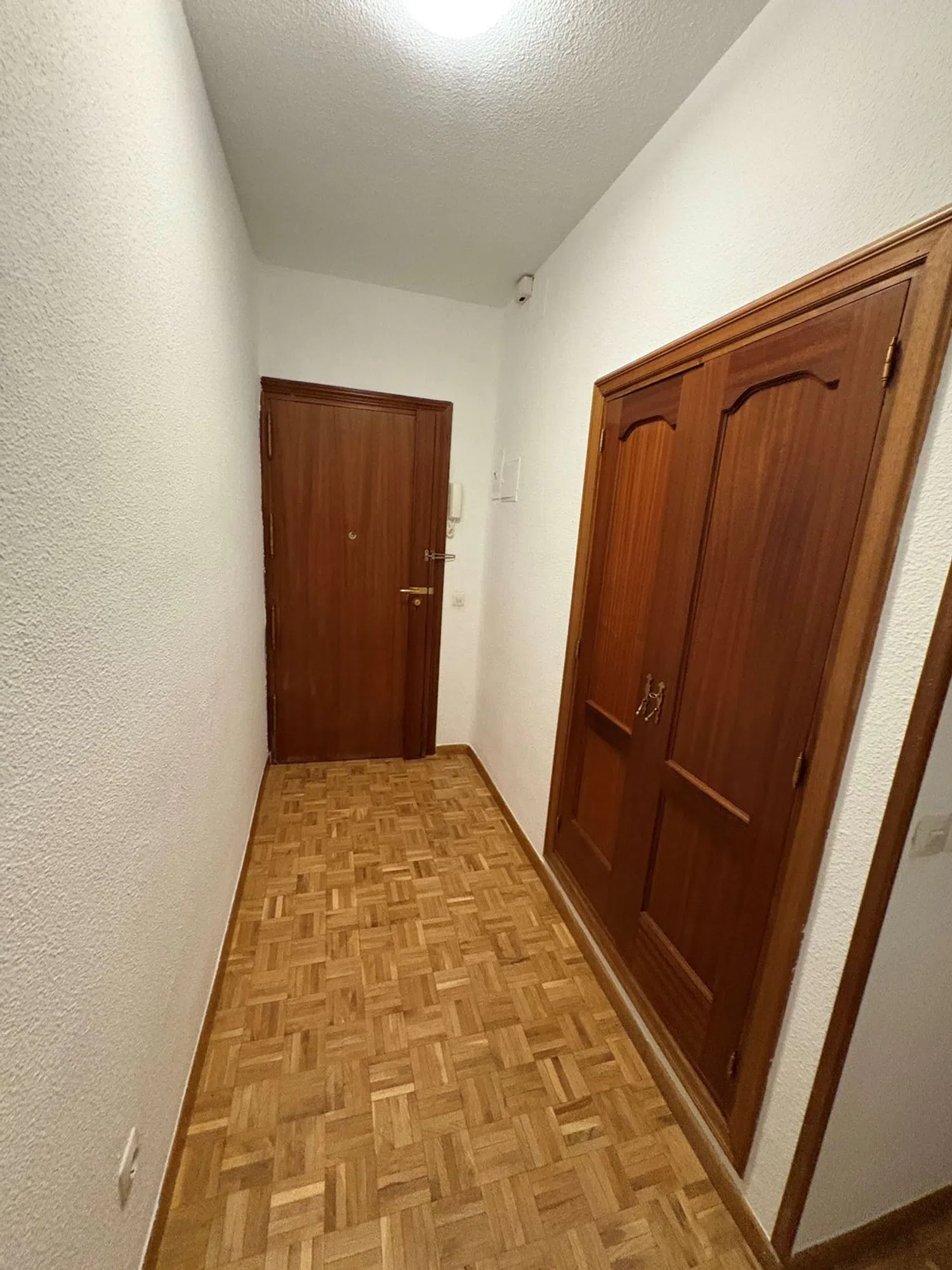 Piso en calle de Guzman el Bueno, 41 - Foto 13