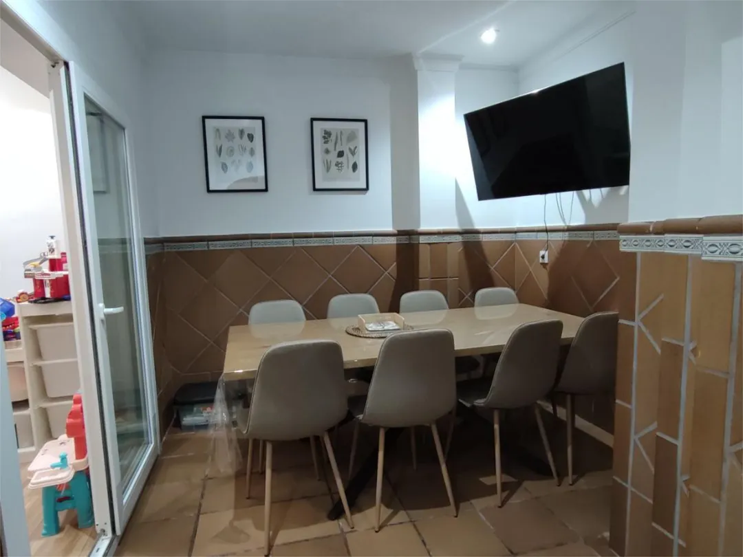 Casa adosada en  Calle Pisuerga 12 - Foto 9