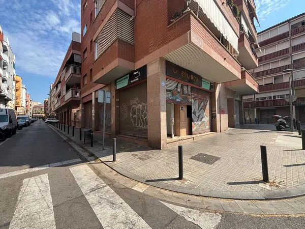 Local en Avenida del Carrilet, 196 - Foto 1