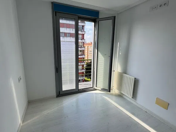 Piso en calle Manuel Fernández Avello, 14