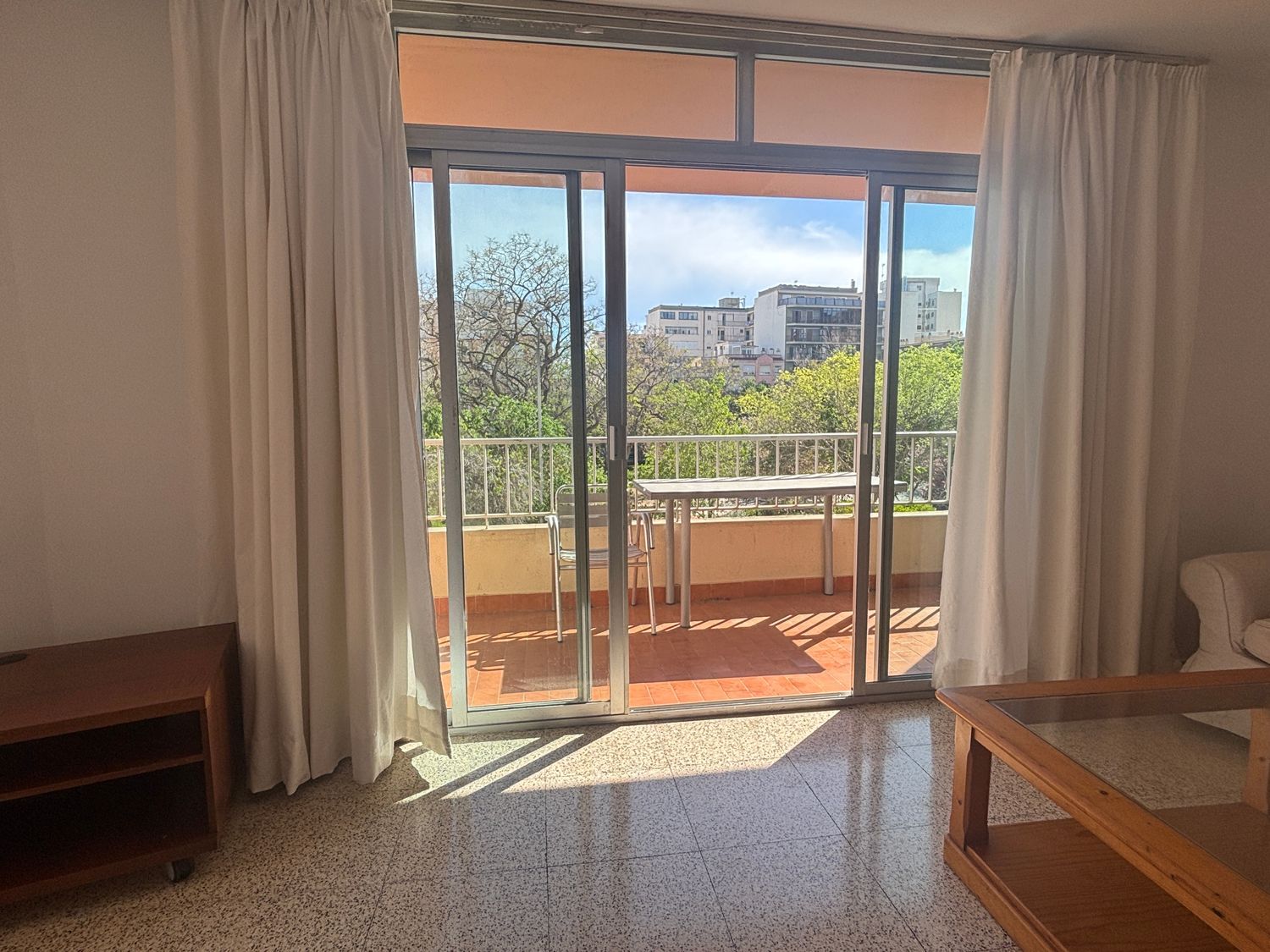 Piso en calle de Pérez Galdós, 19 - Foto 4