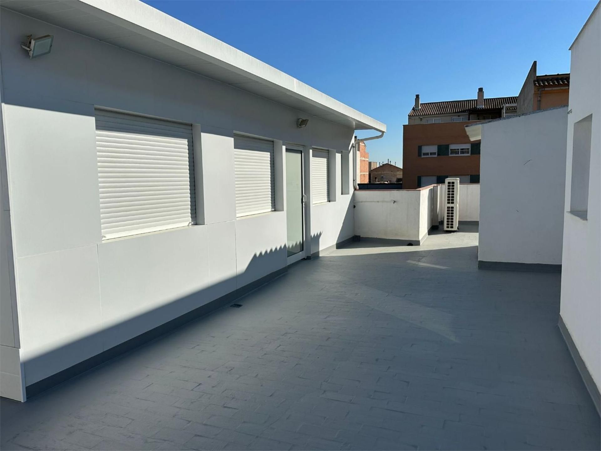 Ático en  Calle Pío XII 43