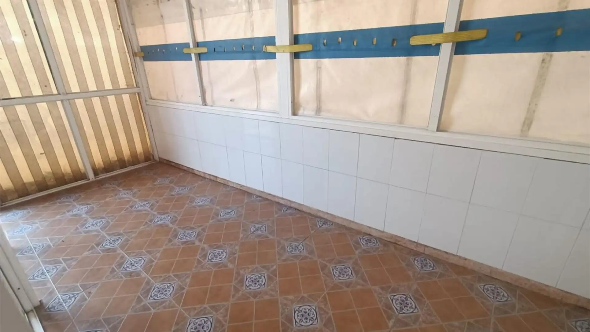 Casa adosada en  Carrer Consueta 56 - Foto 17