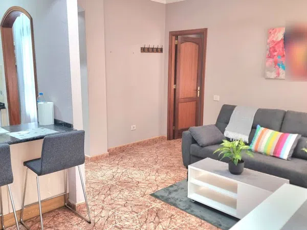 Piso en avenida Primero de Mayo, 61 - Foto 2