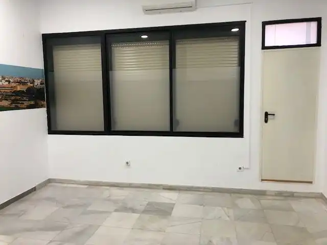 Oficina en  Avenida Ronda de Pio XII 1A - Foto 2