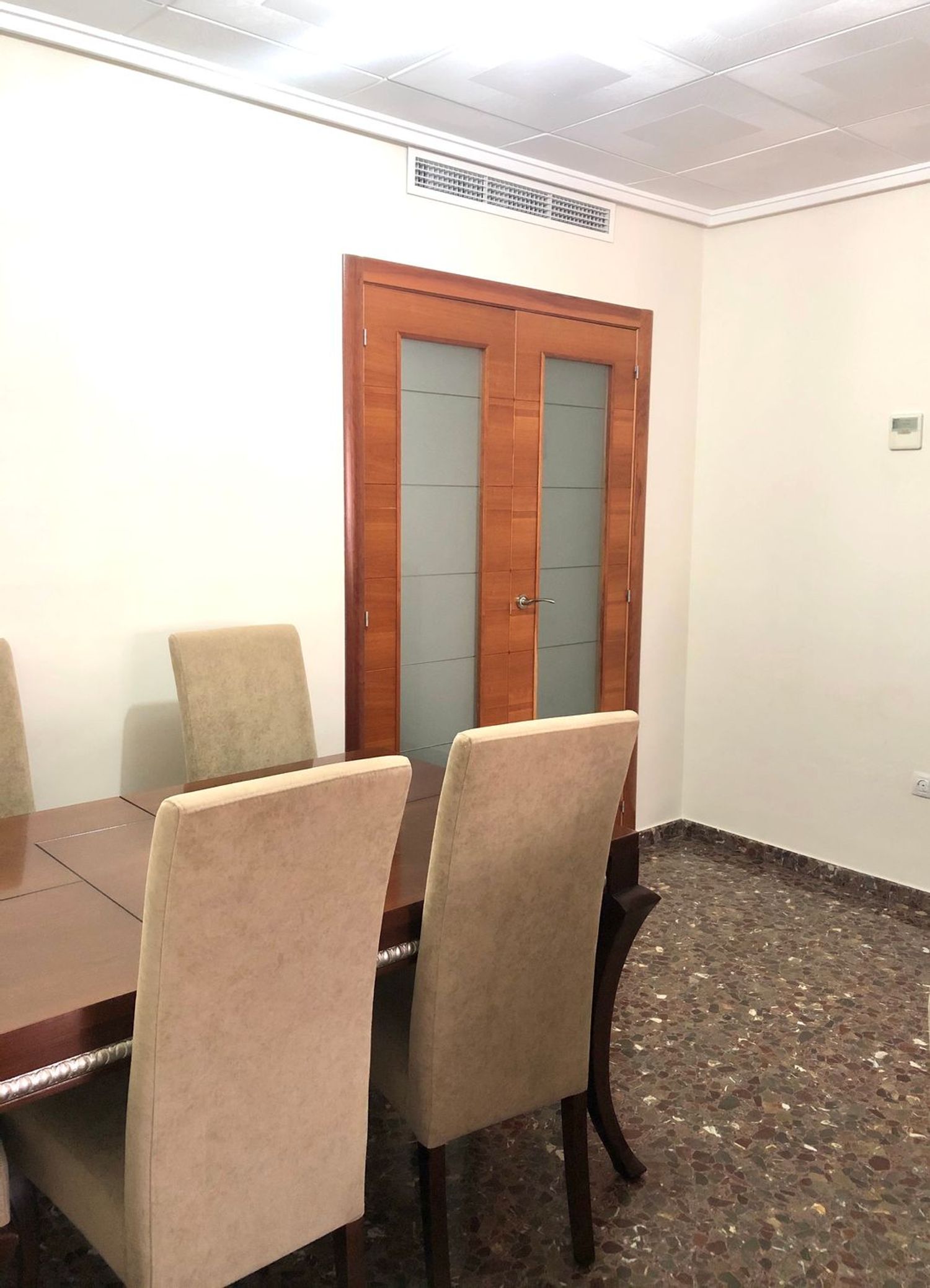 Piso en Calle de Ramon Muntaner, 37 a - Foto 4