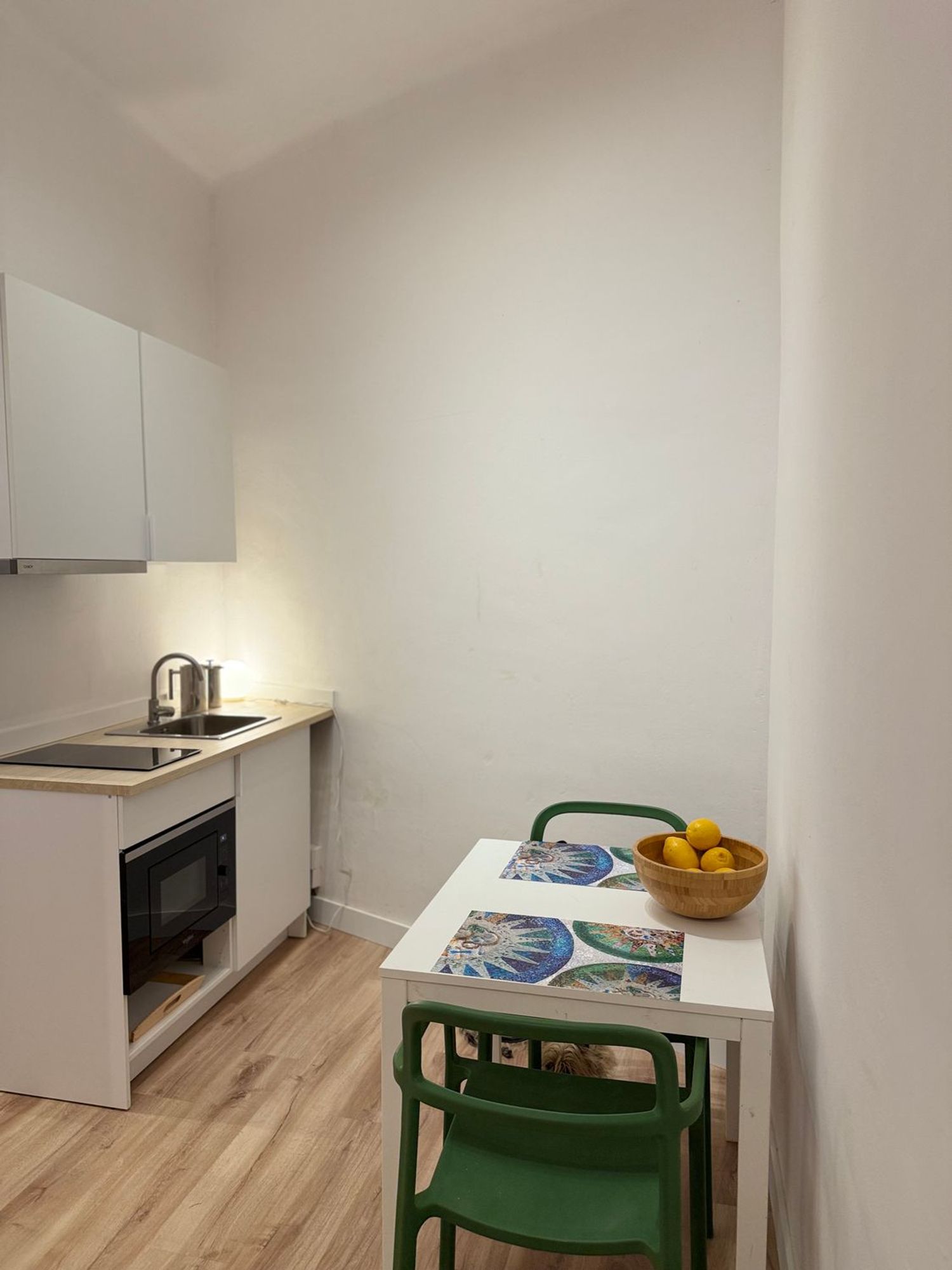 Estudio en avenida Lluís Companys i Jover, 27 - Foto 5