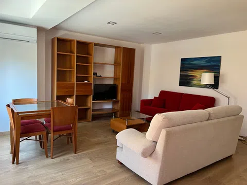 Piso en camino de Ronda, 48