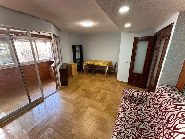 Piso en Barrio Los Ángeles - Foto 2