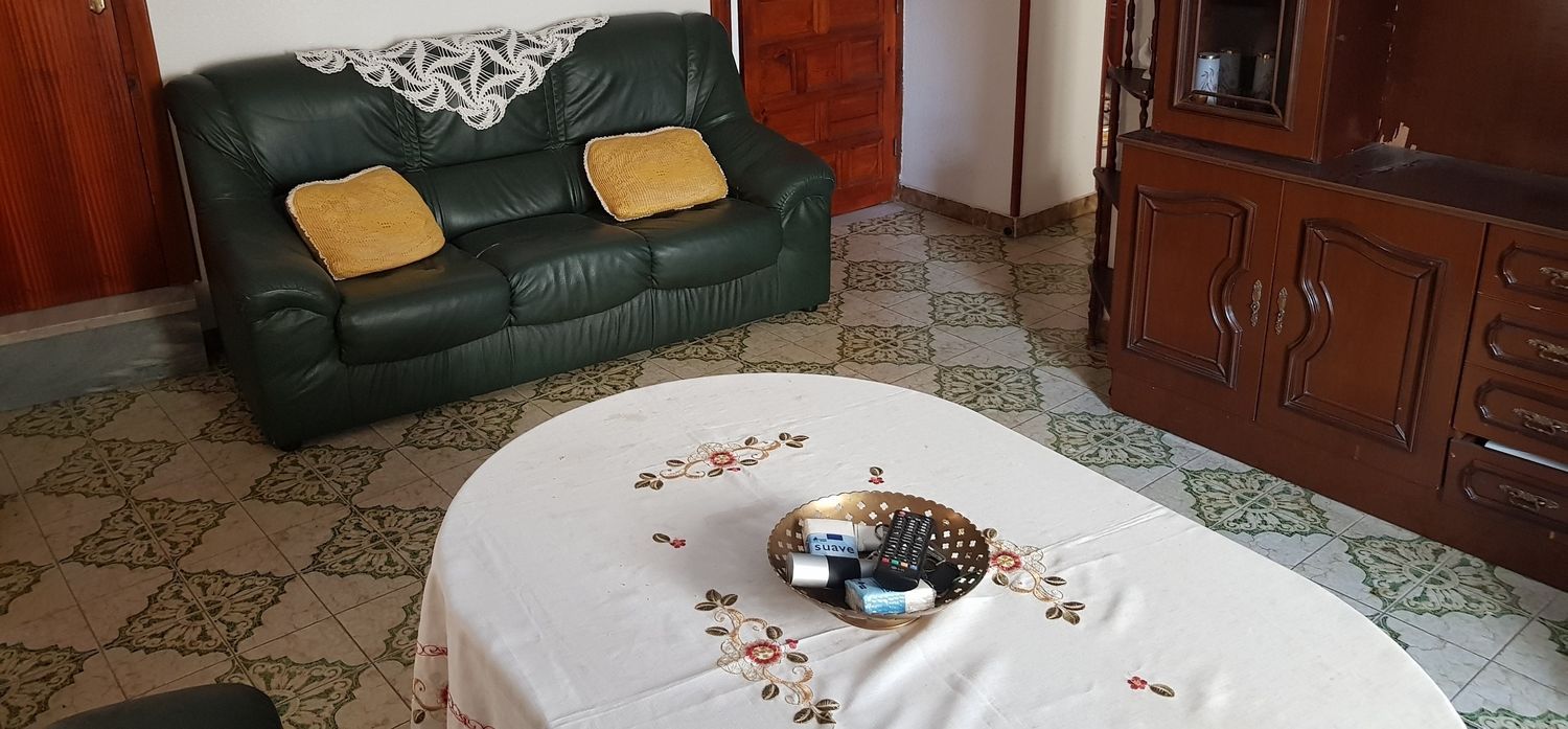 Chalet adosado en Martos - Foto 2