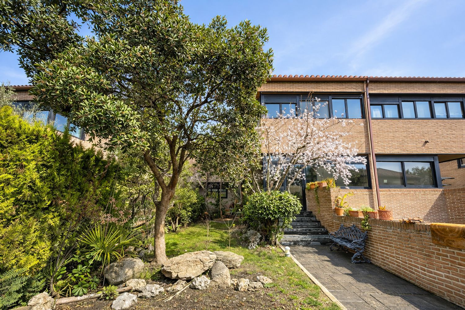 Chalet pareado en calle Islas Canarias, 1 - Foto 1