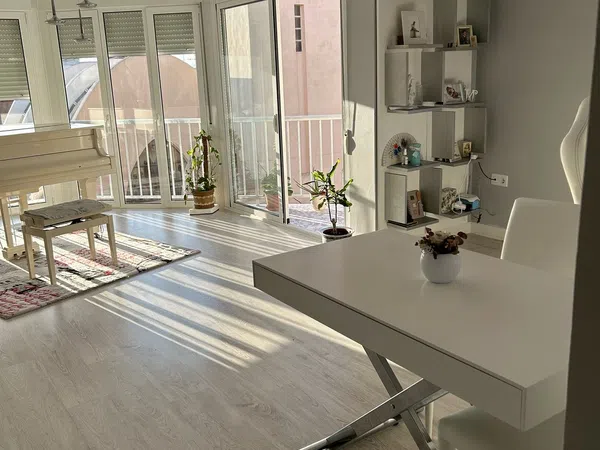 Piso en calle de L'Esglèsia, 7 - Foto 1