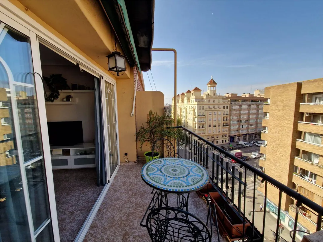 Piso en  Carrer de Llorca 15 - Foto 5