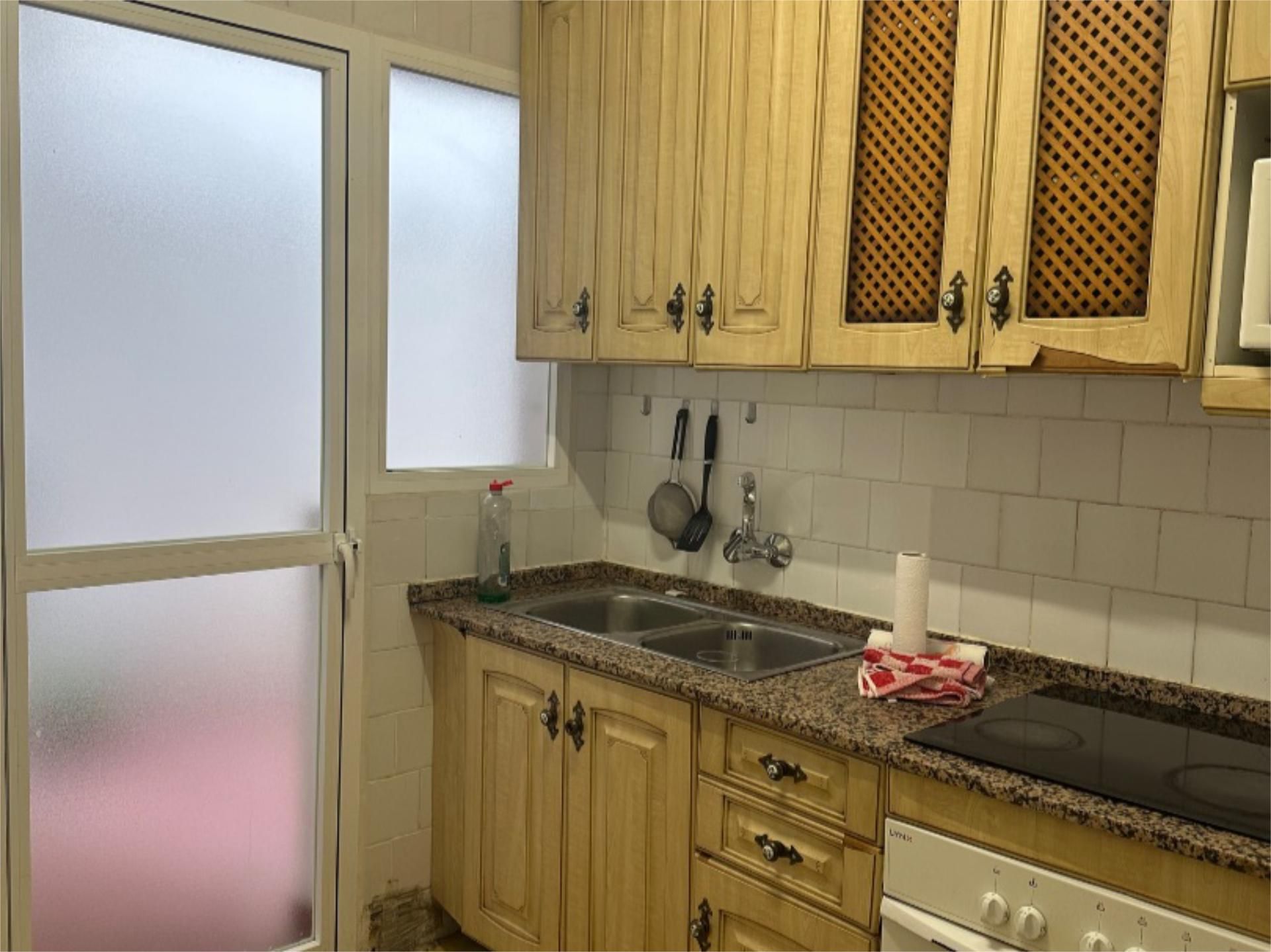 Piso en  Calle del Alcalde Velasco Navarro 10 - Foto 12