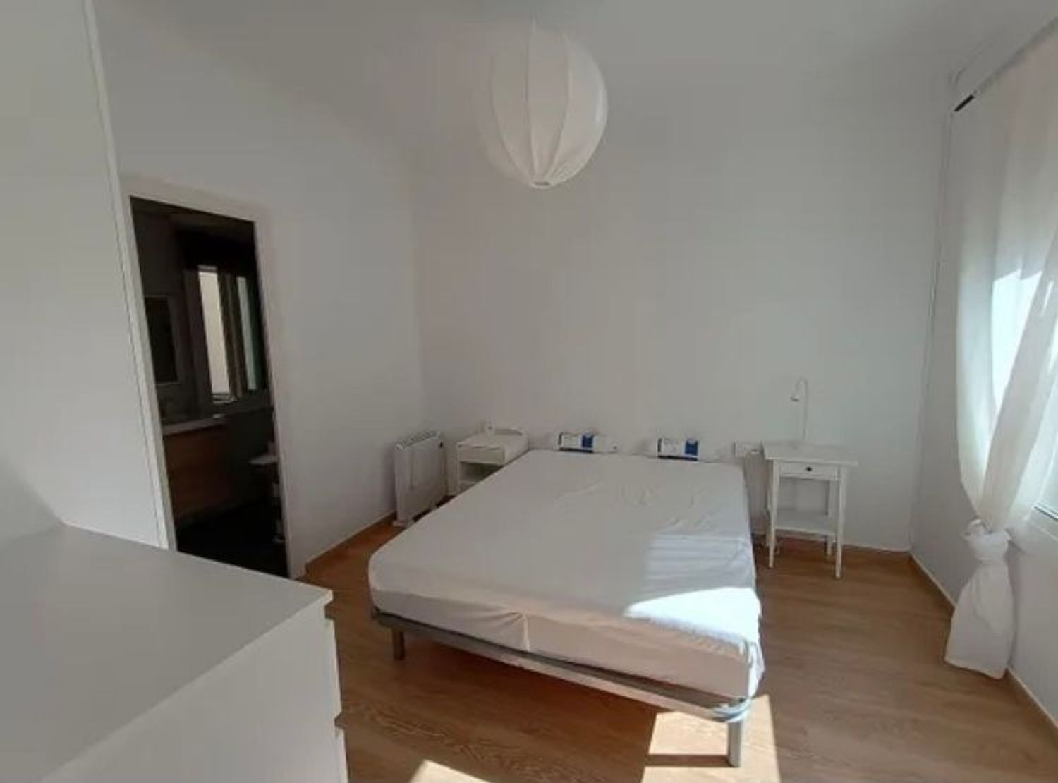 Piso en calle de San Bernardo, 5 - Foto 4