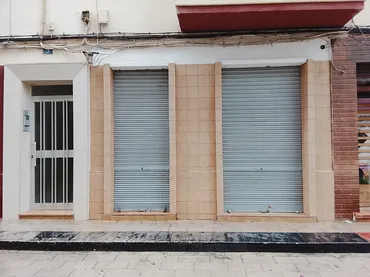 Local comercial en  Calle Felipe Herrero Arias 3 - Foto 2
