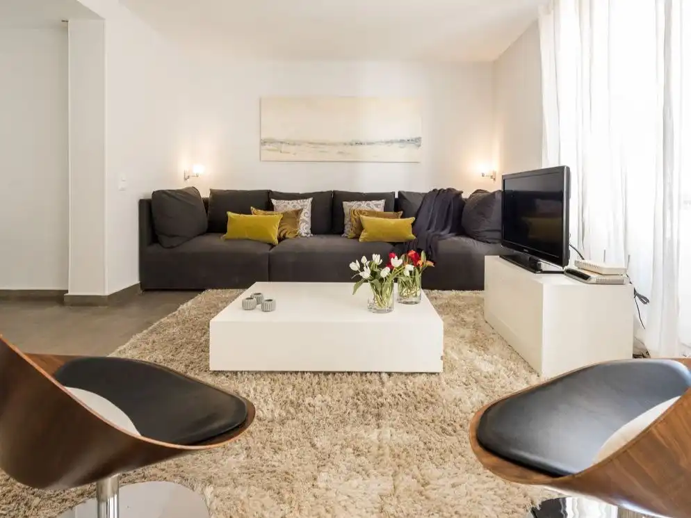 Apartamento en  Calle Carlos I de España 12 - Foto 2