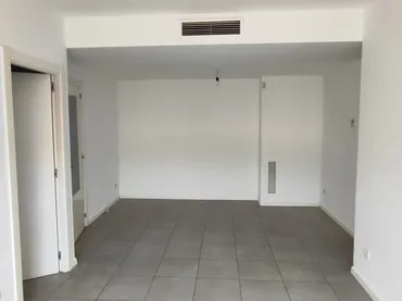 Piso en  Carrer de Granada - Foto 5