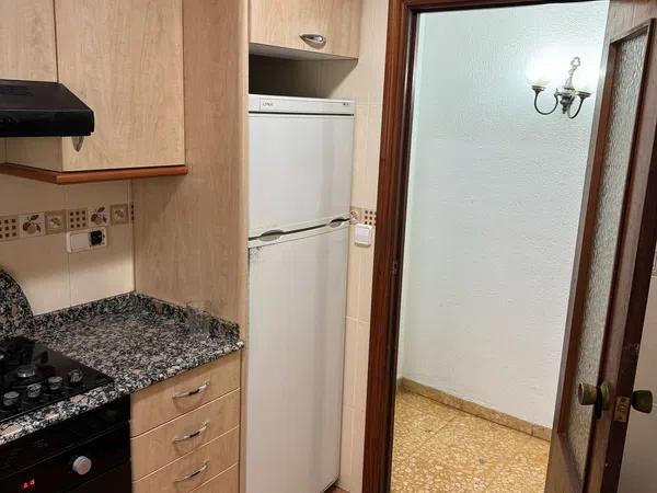 Piso en Barrio Torrefiel - Foto 14