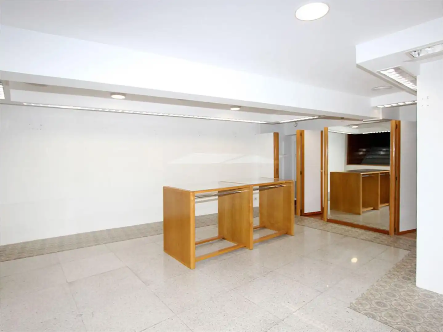 Local comercial en  Rúa do Progreso 5 - Foto 2