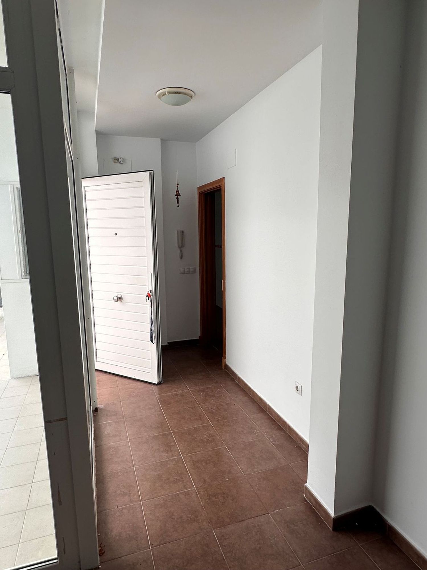 Chalet adosado en Conil - Foto 3