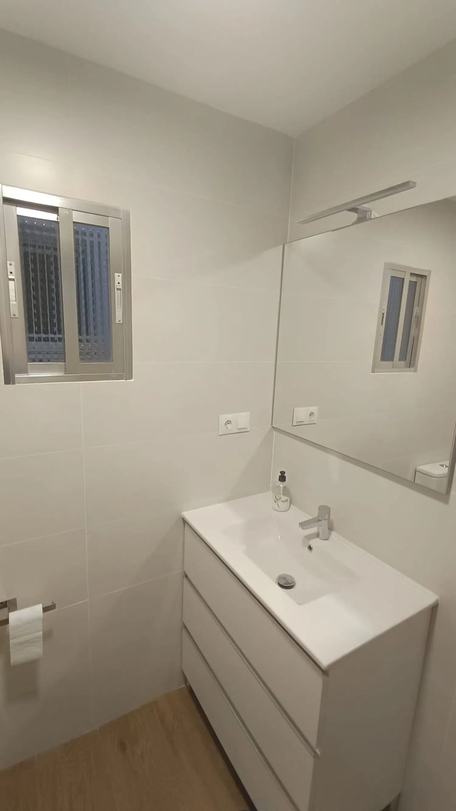 Piso en calle de Ponferrada, 40 - Foto 5