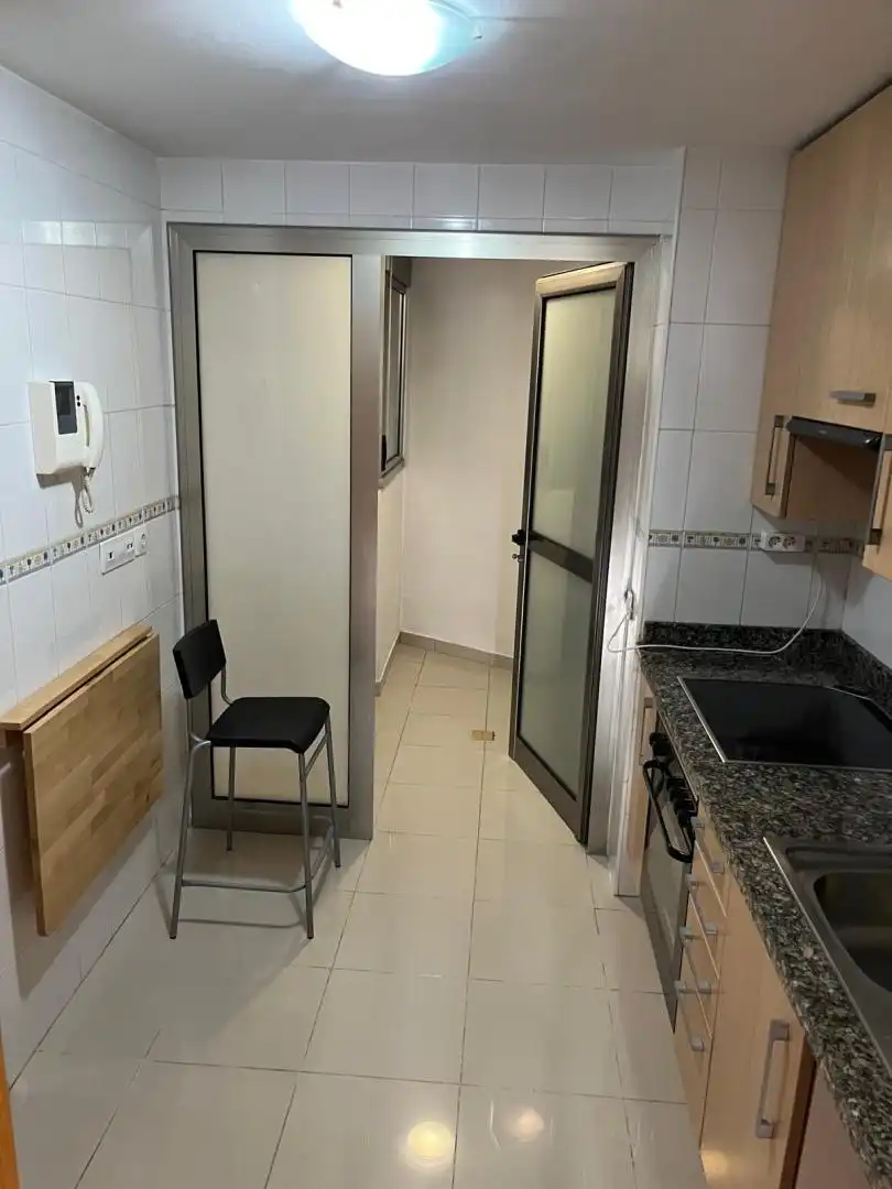 Piso en  Calle Manuel de Falla 19 - Foto 3