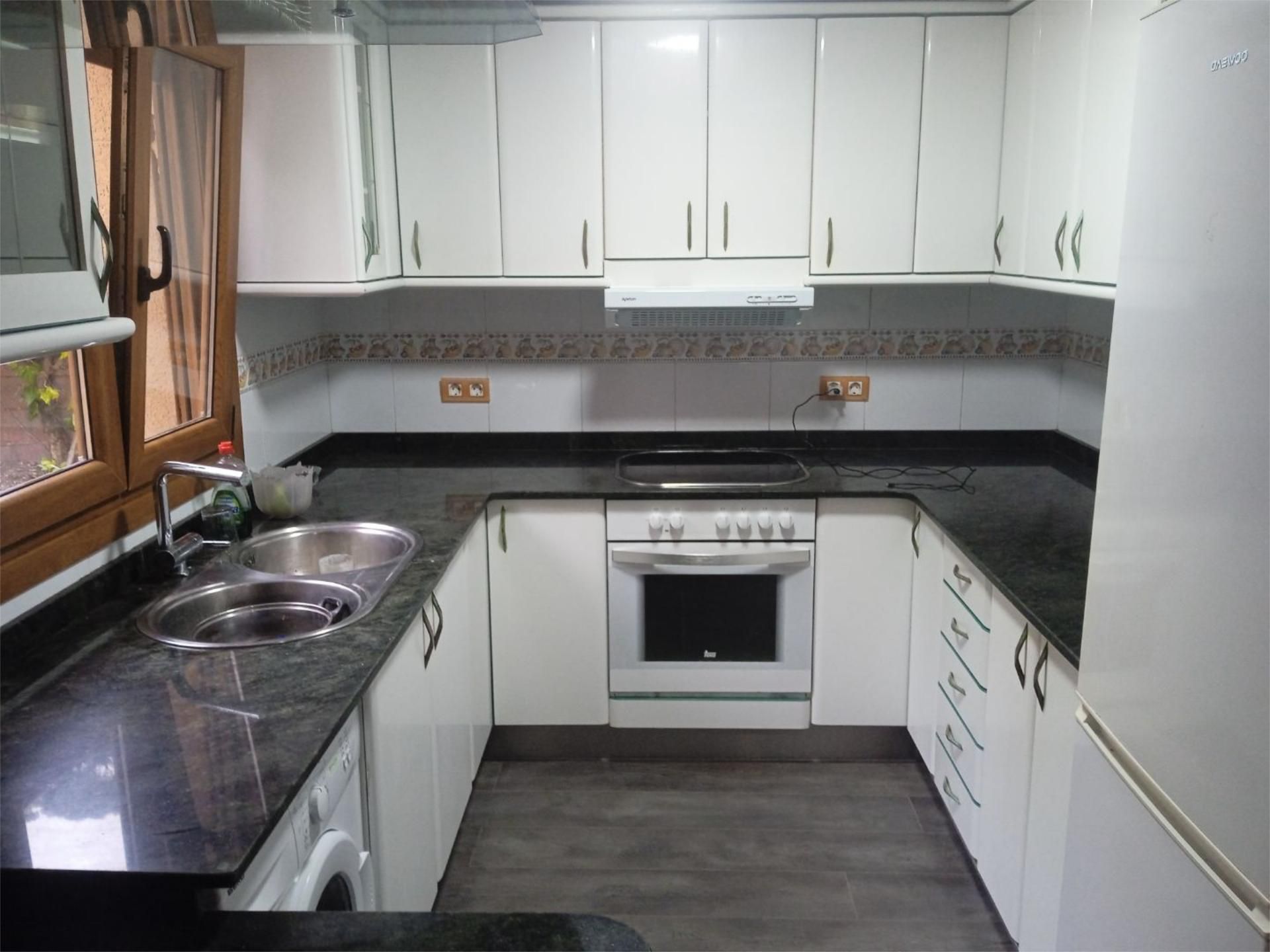 Piso en  Calle Peña del Cuervo 17 - Foto 8