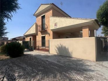 Casa adosada en Calera y chozas - Foto 9