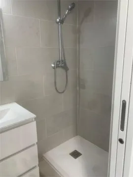 Piso en Nervión - Foto 4