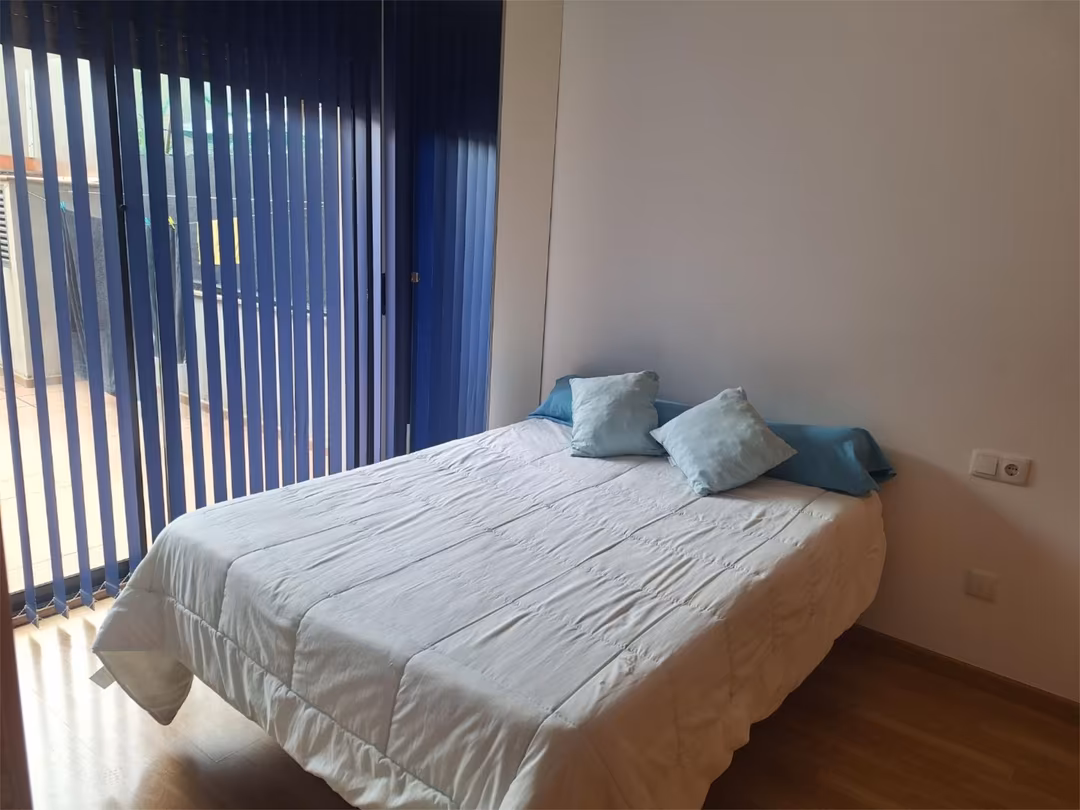 Piso en  Carrer de Concepción Arenal 45 - Foto 7