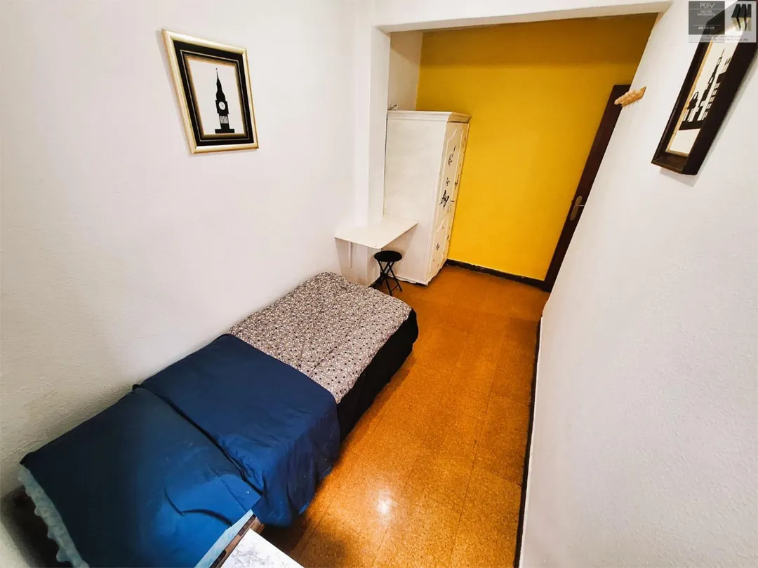 Piso en  Calle Monasterio de Cines 2 - Foto 27