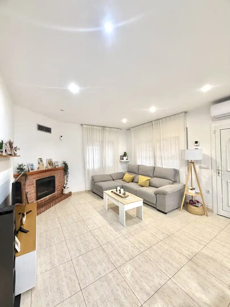 Chalet en  Carrer del Riu Llobregat 514 - Foto 12