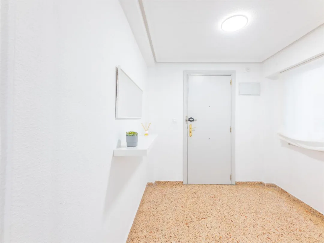 Piso en  Carrer de Yecla 19 - Foto 10