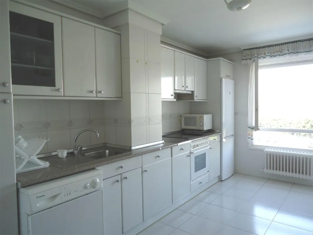 Piso en  Calle Benjamín de Tudela 37 - Foto 2
