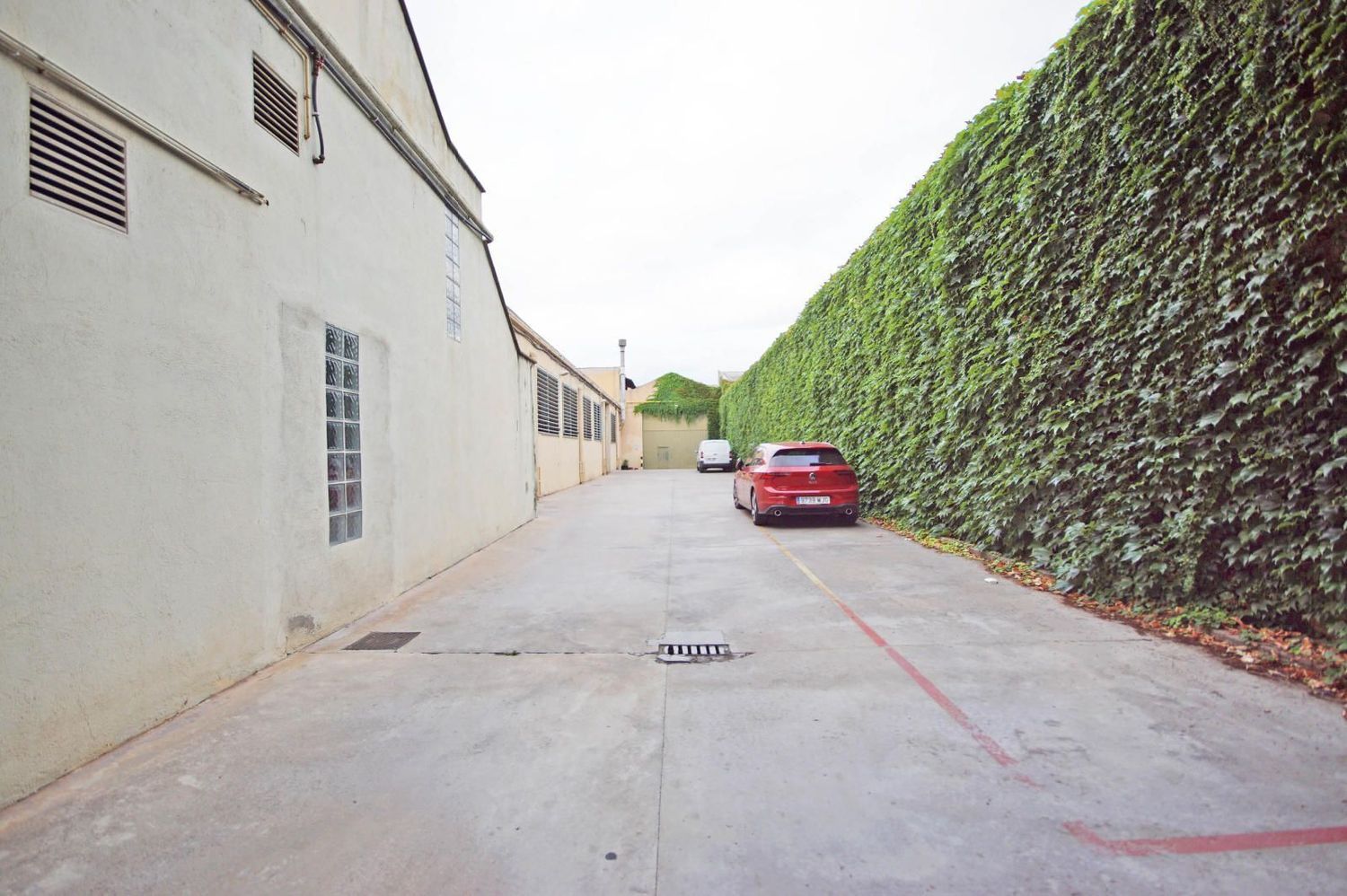 Nave en Calle Arquímedes - Foto 4
