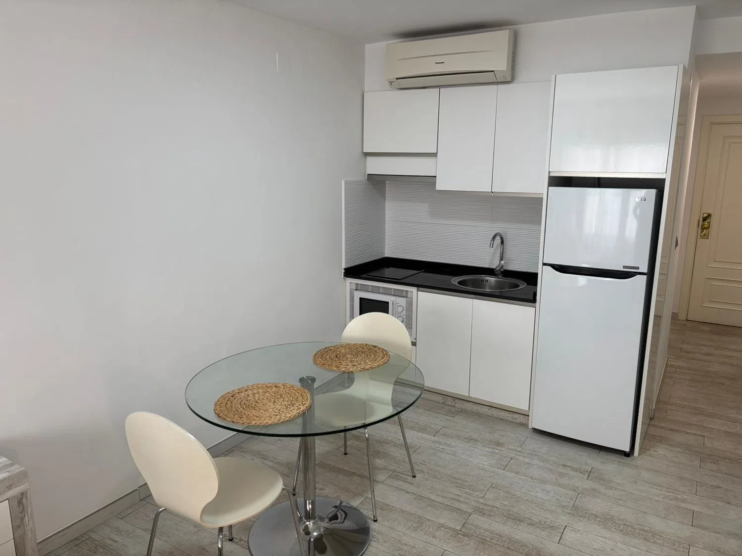 Estudio en calle de Don Juan de Austria, 4 - Foto 10