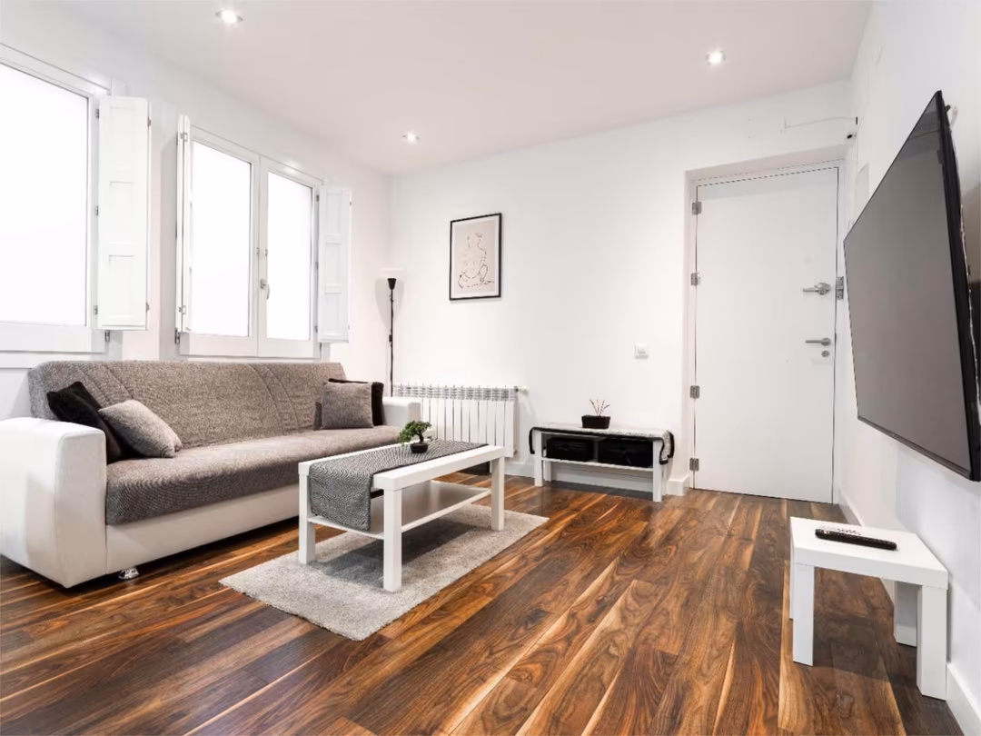 Piso en  Calle de Campomanes 10 - Foto 6