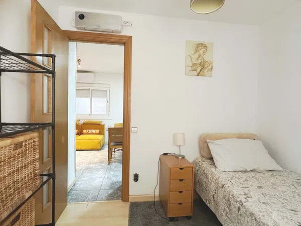 Piso en Calle Bòbiles, 102, La Florida - Foto 2