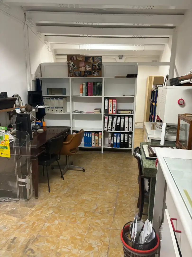 Local comercial en  Carrer de Ripoll 2 - Foto 11