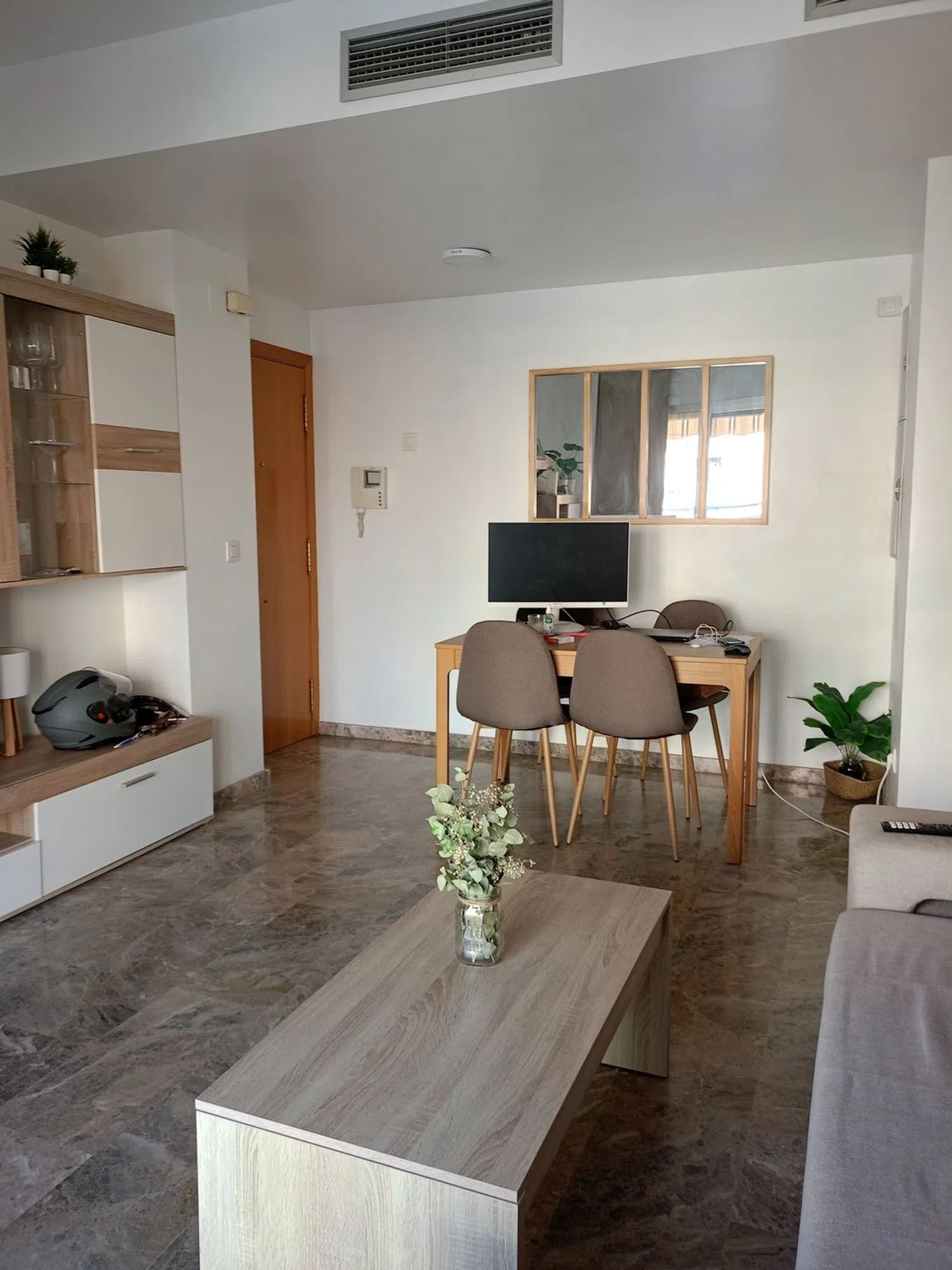 Piso en calle de Federico Alcácer Aguilar, 1 - Foto 2