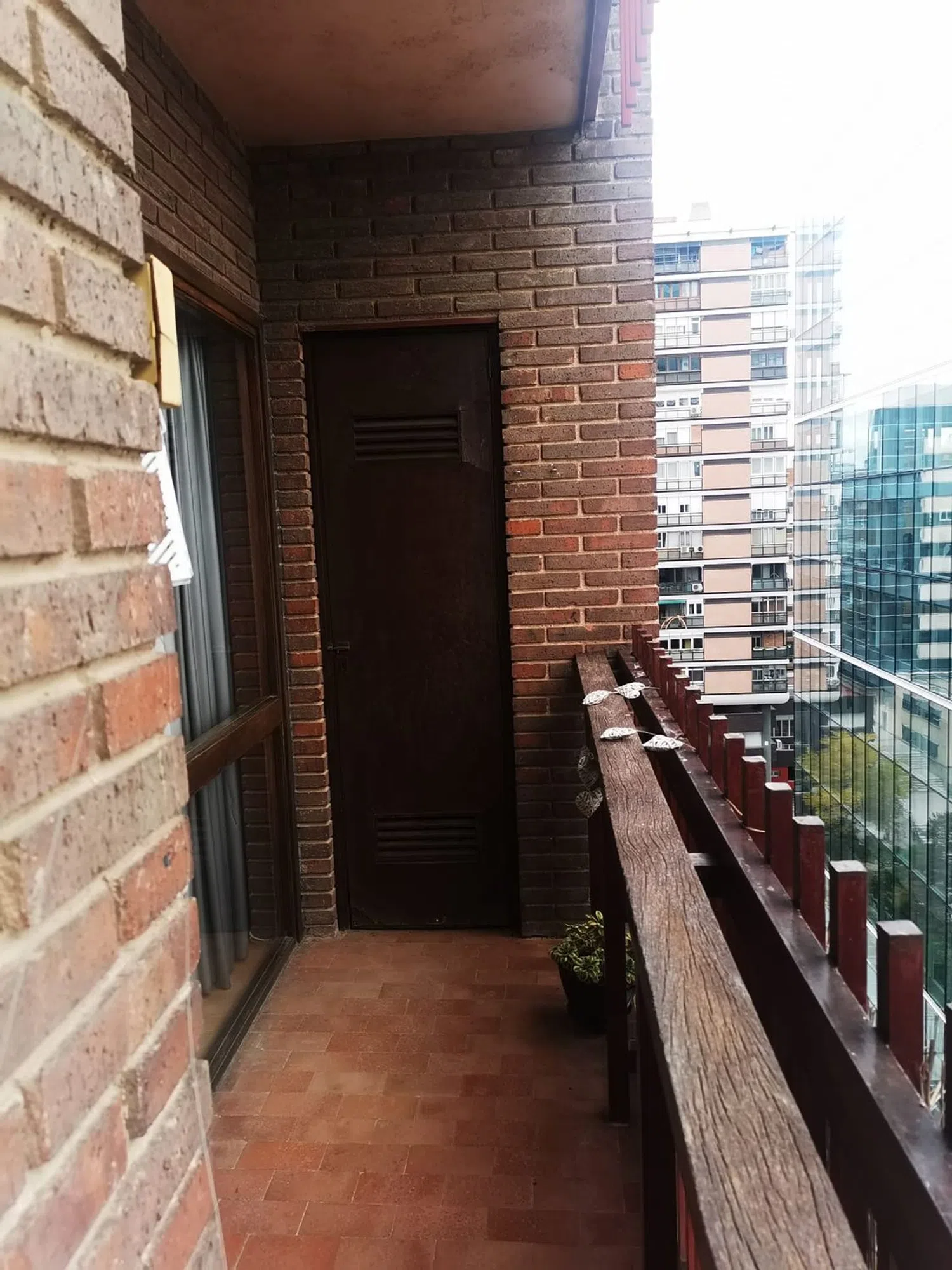 Piso en calle de la Infanta Mercedes, 92 - Foto 14