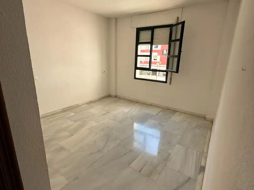 Piso en  Plaza de la Flor del Olivo 4 - Foto 5