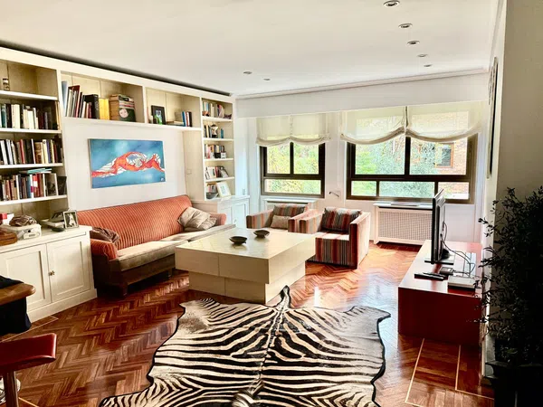 Piso en calle de Carlota O’Neill, 27