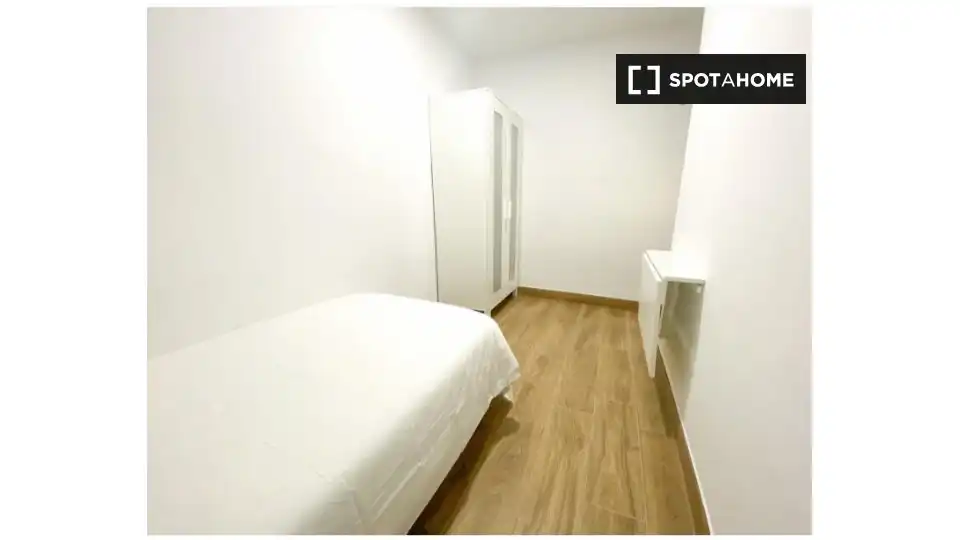 Piso en L'Hospitalet de Llobregat - Foto 16